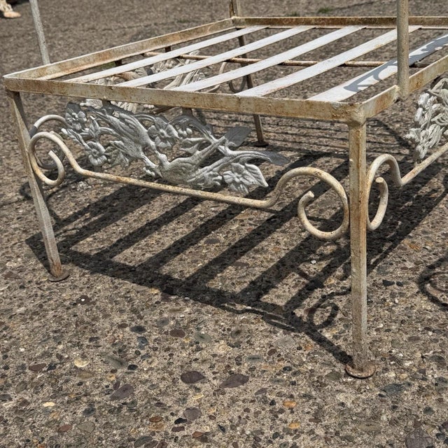 Vintage Russell Woodard "Kissing Birds" Wrought Iron Patio Lounge Chair - Pair For Sale - Image 10 of 17