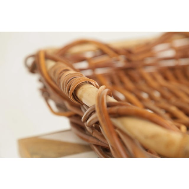 1950s Mid-Century Vintage Chunky Rectangular Wicker Bread Basket / Catch-All Desk Organizer For Sale In San Diego - Image 6 of 12