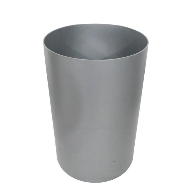 Post Modern Silver Gray Plastic Trash Can by Gino Colombini for Kartell Model 4670 C 1990's 3 Available For Sale - Image 9 of 11
