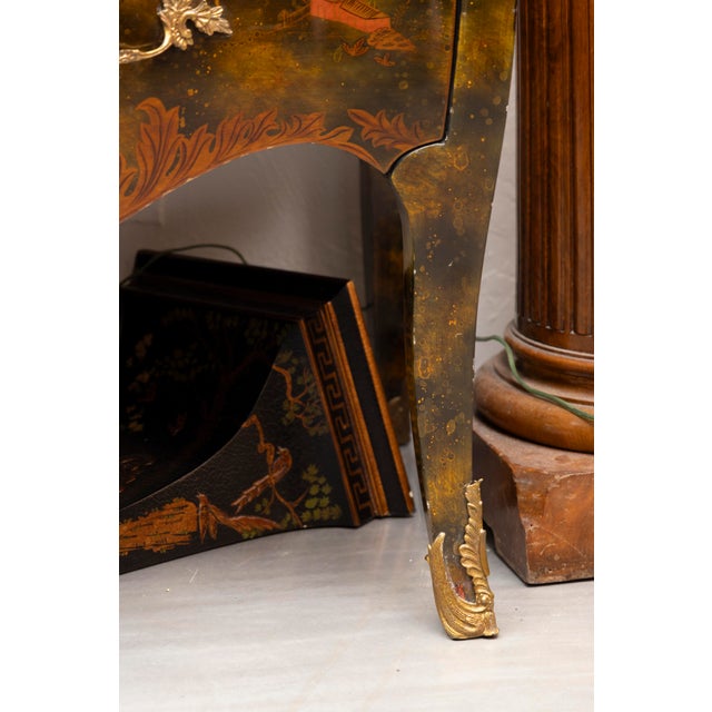 Black French Louis XV Style Bombe Chinoiserie Lacquered Commode For Sale - Image 8 of 9