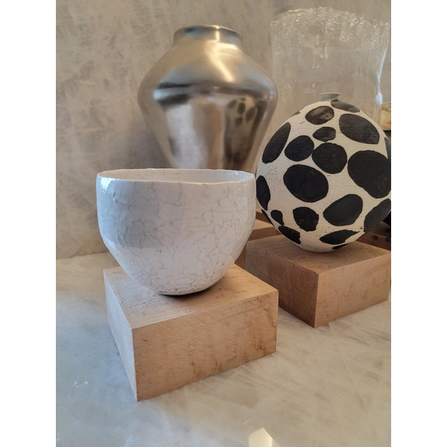 Ceramic Handmade Japanese Crackle Glaze Ceramic Chawan Matcha Bowl by Yoshio Kangawa - One of a Kind For Sale - Image 7 of 12