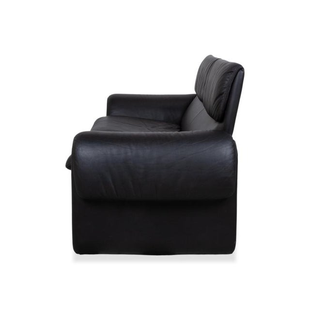 DS-2011 Leather Two-Seater Black Sofa from de Sede For Sale - Image 11 of 12