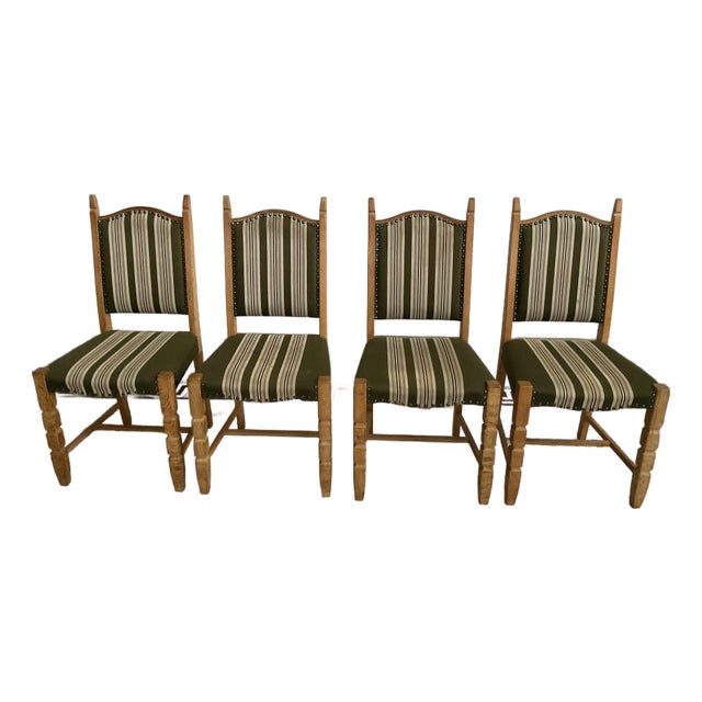 1970s Set of 4 Mid-Century Danish Modern Oak Dining Chairs (Henning Kjaernulf Style) For Sale
