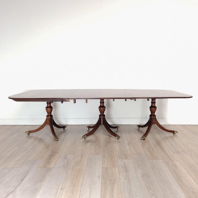Traditional Large English Dining Table, Mahogany With Satinwood, 19th Century and Later For Sale - Image 3 of 12