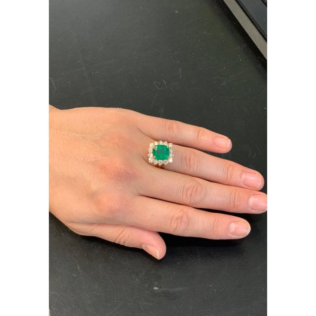 AGL Certified 4.2 Carat Cushion Cut Colombian Emerald & Diamond Ring 18K Y Gold For Sale - Image 13 of 18