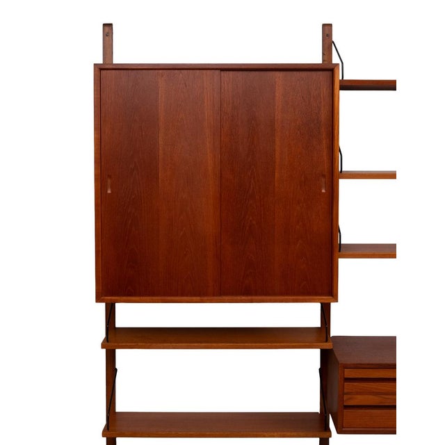 Vintage Royal Wall System with 4 Cabinets in Teak by Poul Cadovius, 1960s, Set of 23 For Sale - Image 12 of 18