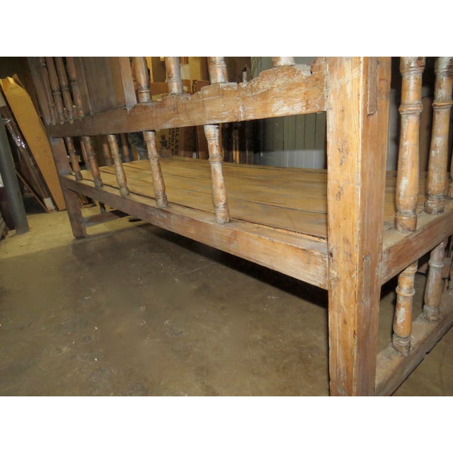 Spanish Colonial Pine Settle Bench c 1850 For Sale In Denver - Image 6 of 9