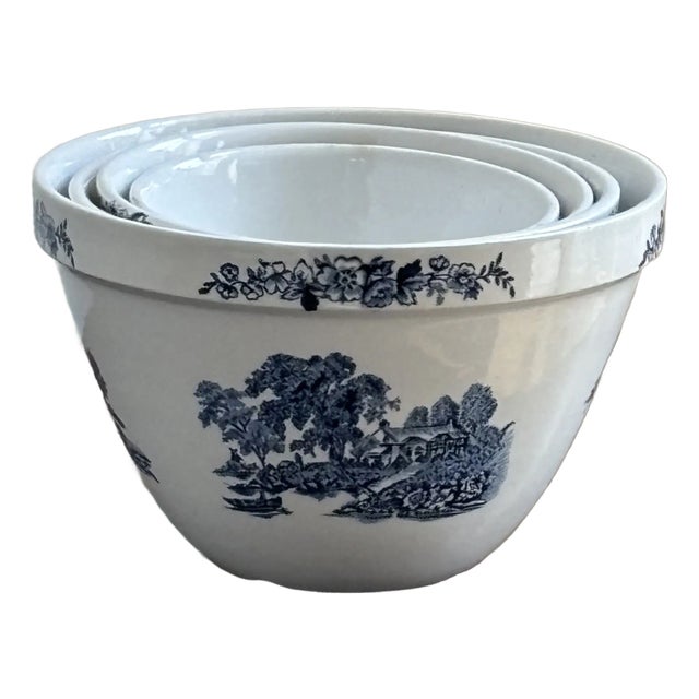 Early 20th Century English Kitchen / Pudding Bowls — Set of 4 For Sale
