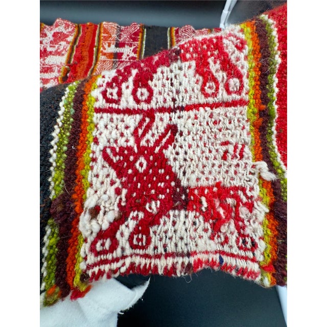 Red Vintage Q’ero Mestana / Peruvian Aguayo Cloth For Sale - Image 8 of 15