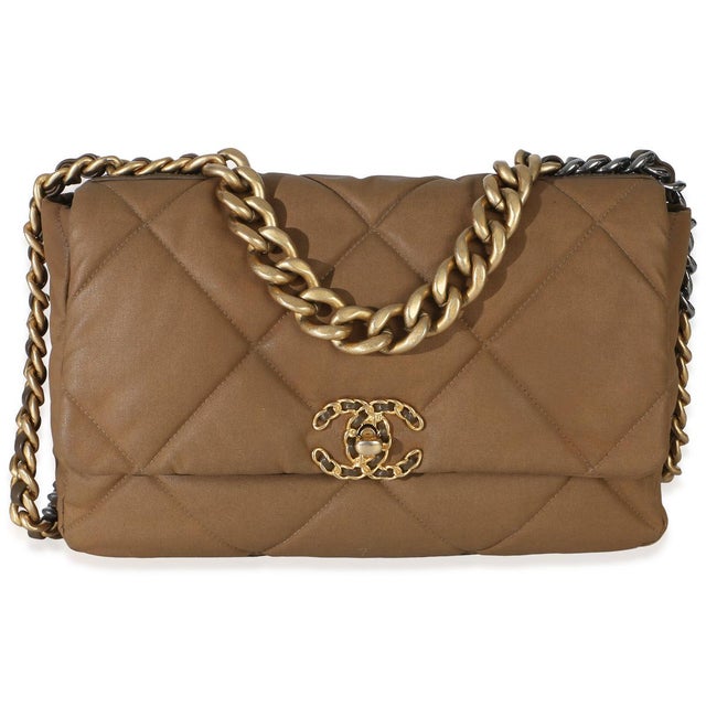 A timeless classic that never goes out of style, the flap bag from Chanel dates back to 1955 and has seen a number of...