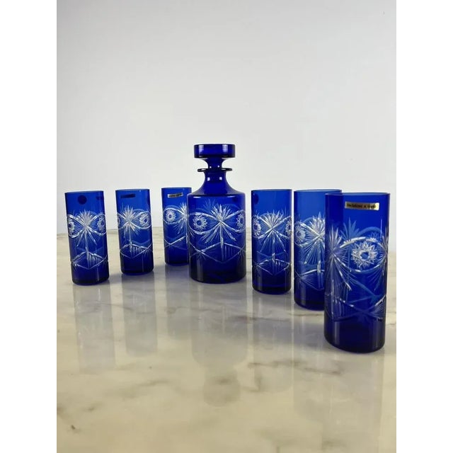 Italian Bottle and Colored Lead Crystal Glasses, 1980, Set of 7 For Sale - Image 11 of 11