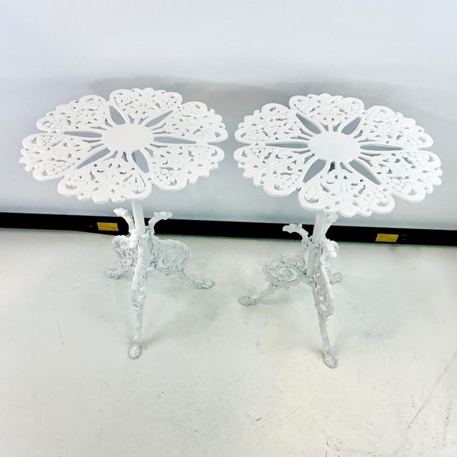 1970s Vintage Chippendale Hollywood Regency Cast Iron Patio Outdoor Side Tables - A Pair, Newly Painted For Sale - Image 6 of 15