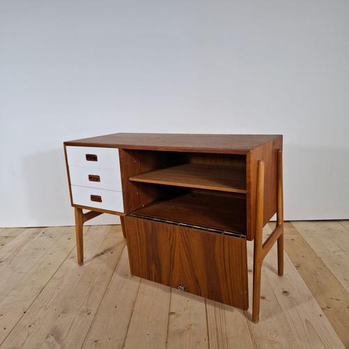 Vintage Teak Sideboard with White Drawers, 1960s For Sale - Image 6 of 8