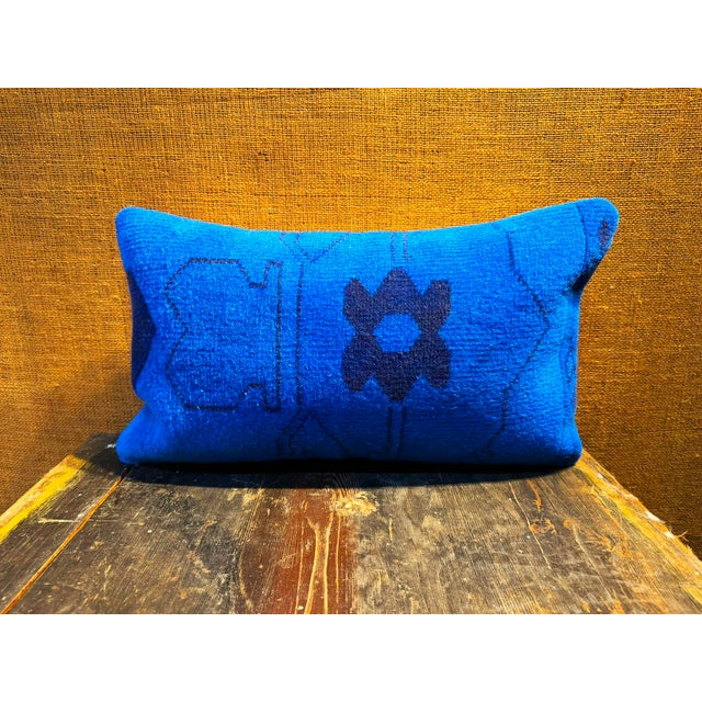 1980s Vintage Turkish Wool Geometric Tribal Lumbar Pillow For Sale - Image 5 of 8