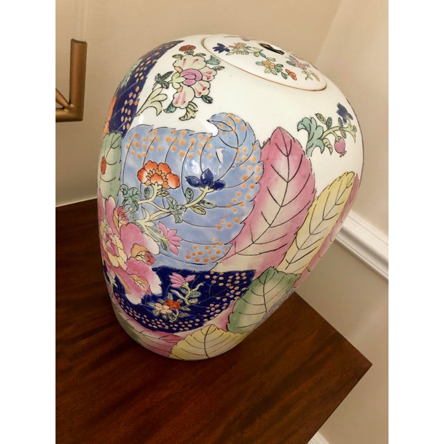 Unique shape! This tobacco leaf vase was a (sad) lamp in its former life. It does have a hole in the lid and bottom. I was...