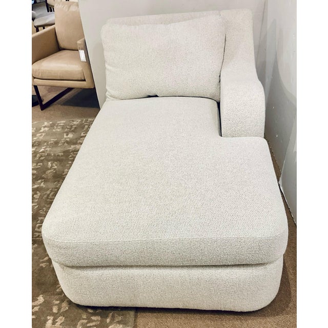 Modern Revelation Modern Woven White Big Wave Chaise Lounge For Sale - Image 3 of 6