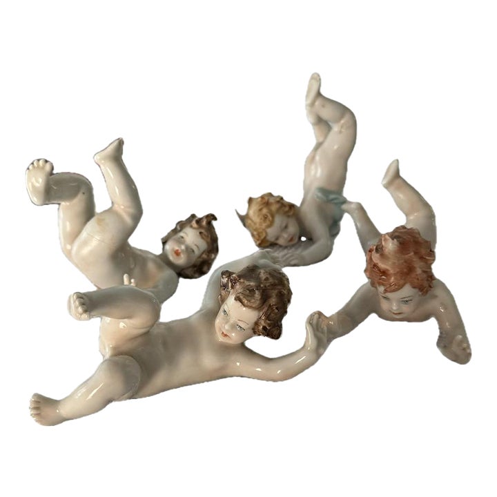 【希少品】daum ブガッティ Late 19th Century Antique Capo Di Monte Set of 4 Tumbling