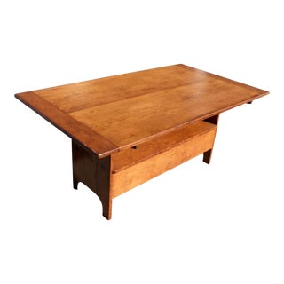 Late 18th Century Tilt Top 2 Seat Chair and Table For Sale
