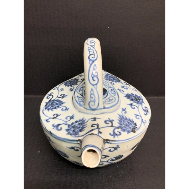 Chinese Late 20th Century Chinese Art Porcelain Blue and White Tea Pot For Sale - Image 3 of 11