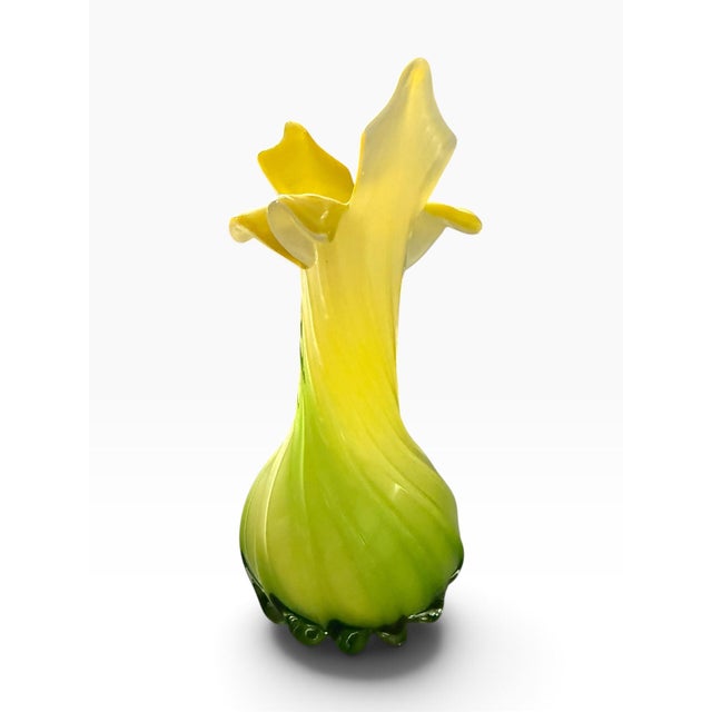 1960s Vintage Green & Yellow Jack-in-the-Pulpit Glass Vase, Made in China For Sale - Image 5 of 8