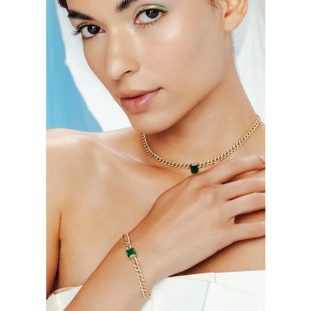 Art Deco 18k Gold Natural 2.82ct Zambian Emerald & 1.91ct Diamond Chic Bracelet For Sale - Image 4 of 12