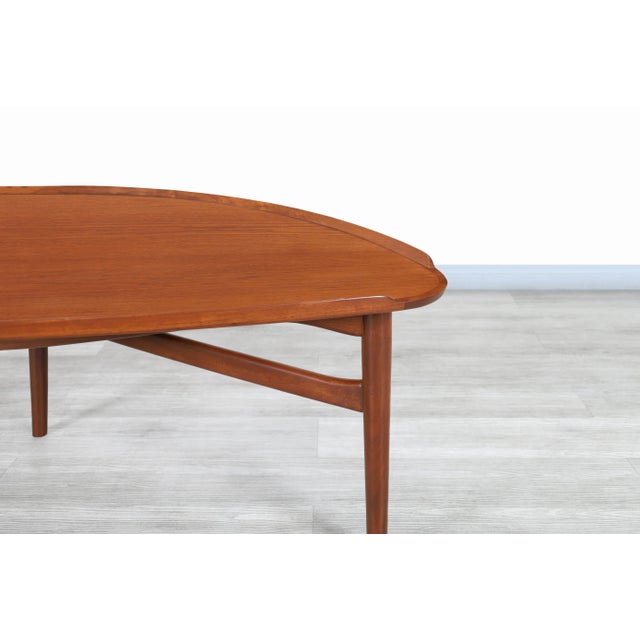 Mid-Century Modern Mid-Century Modern Teak Coffee Table by Finn Juhl for Baker, 1950s For Sale - Image 3 of 10