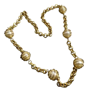 A 1970s High Quality Costume Jewelry Italian Vintage Chain