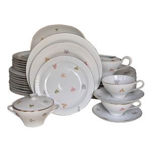 Mid-Century Johann Haviland Rosenthal Bavaria Autumn Leaves Pattern by Raymond Loewy - 33 Pieces
