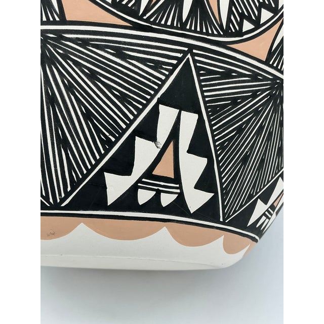 1990s Native American Pottery Vase by Roberta H. Trujillo “Sky” – Signed For Sale - Image 5 of 9