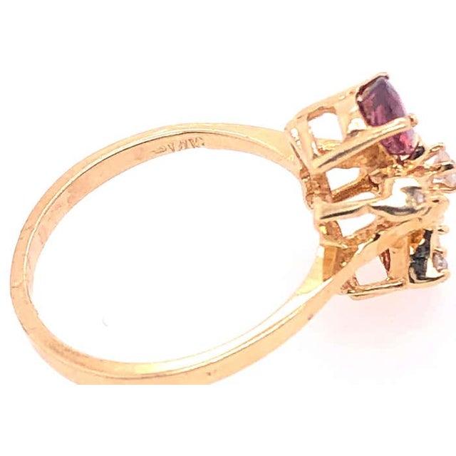 Modern 14 Karat Yellow Gold Freeform Ruby and Diamond Ring For Sale - Image 3 of 6