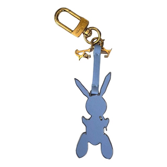 Louis Vuitton X Jeff Koons Rabbit Bag Charm in Blue For Sale