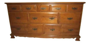 1970s Ethan Allen Style Dresser 8 Drawer Maple Wood