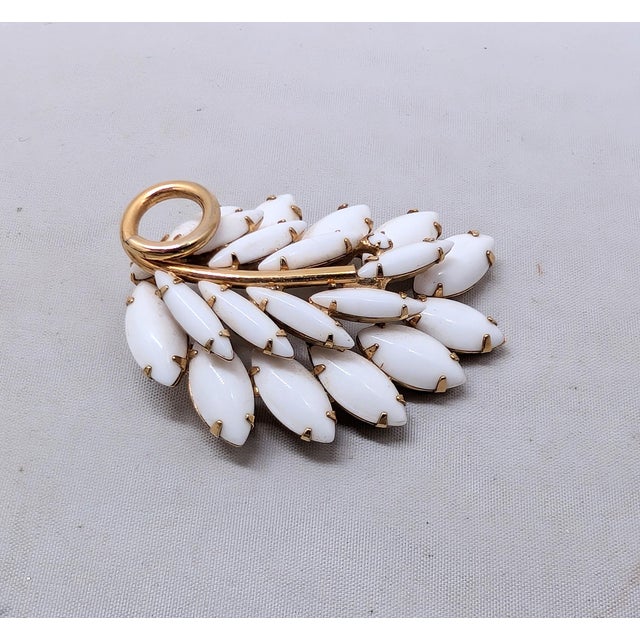 Mid-Century Modern Vintage 1960s Signed Napier Goldtone White Marquise Rhinestone Leaf Brooch For Sale - Image 3 of 7