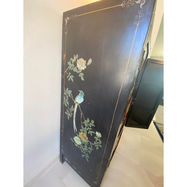 1900s Antique Chinese Cabinet For Sale - Image 4 of 11