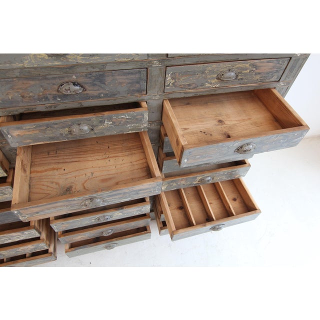 Large Original Painted Pine Workshop Drawer Cabinet, 1920s For Sale - Image 15 of 18