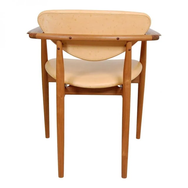 Model 109 Armchair in Teak and Natural Leather by Finn Juhl, 2000s For Sale - Image 4 of 9