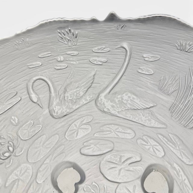 Frosted Glass Console Footed Bowl by Cambridge in the “Everglades” Pattern, Circa 1940 For Sale - Image 9 of 11