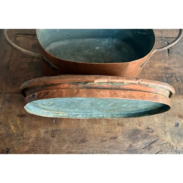 Antique Copper Daubiere or Brasiere Pot With Dovetailed Bottom and Hand Forged Handles and Top For Sale - Image 10 of 12