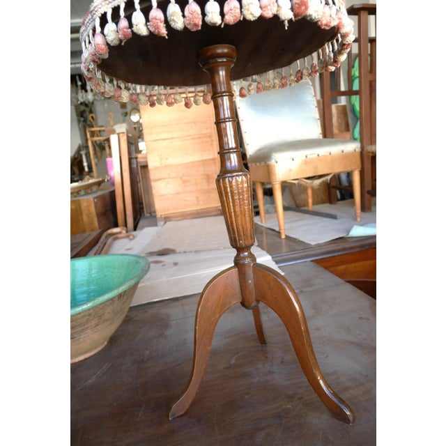 Brown English Round Side Table, 1890s For Sale - Image 8 of 10