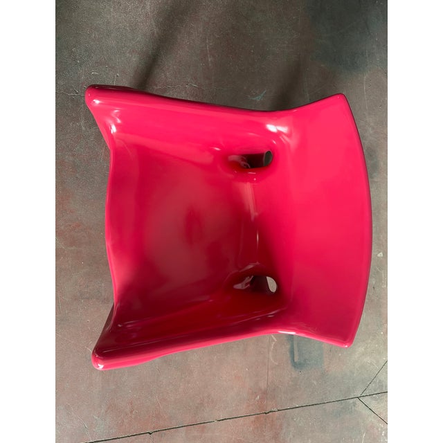 Artemide Red Model Vicario Chair by Vico Magistretti for Artemide, 1970s For Sale - Image 4 of 9