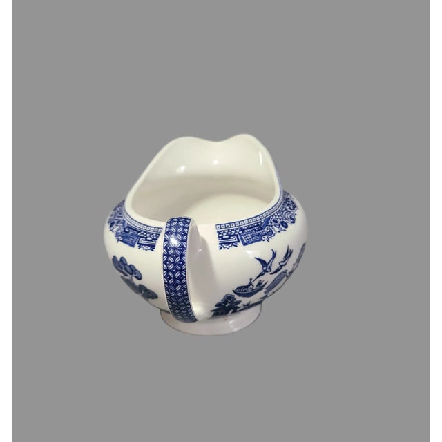 English Vintage Blue & White Willow Pattern Made in England Creamer For Sale - Image 3 of 6