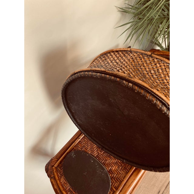 Brown Antique Chinese Bamboo & Rattan Baskets- Set of 2 For Sale - Image 8 of 10