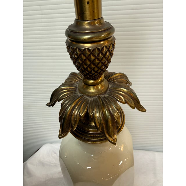 Late 20th Century Stiffel Mid Century Lenox Porcelain Table Lamp For Sale - Image 11 of 12