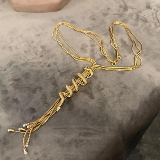 A 2000s High Quality Costume Jewelry Gilt Metal Italian Snake Necklace For Sale - Image 13 of 16