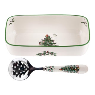 Spode Christmas Tree Cranberry Server with Slotted Spoon For Sale