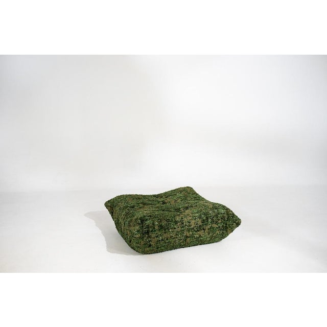 This Togo has been reupholstered with new foam and high-quality new fabric, keeping its inner structure, giving the item...