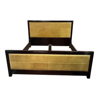 Late 20th Century Baker Furniture Barbara Barry King Gold Padded Leather Bed For Sale