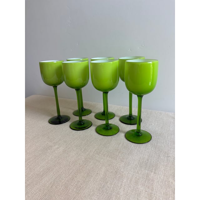 Mid-Century Modern 7 VTG Murano Lime Chartreuse Green Cased Long Stem Wine Glasses Carlo Moretti For Sale - Image 3 of 7