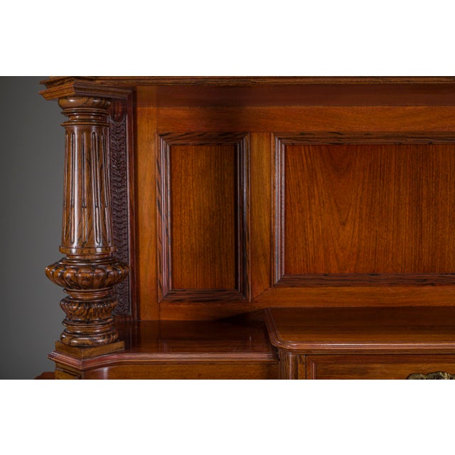 Neo-Baroque German Buffet Cabinet in Walnut & Mahogany, 1890s For Sale - Image 6 of 18