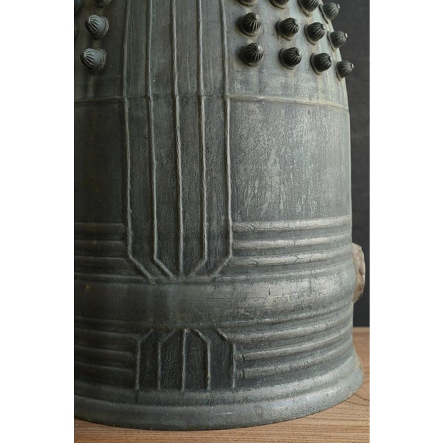 Early 20th Century Antique Japanese Bronze Temple-Style Bell / Taisho-Showa / Hanging Bell, Patina For Sale - Image 5 of 18